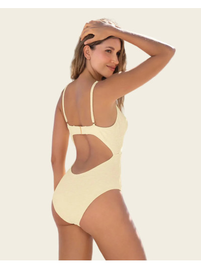 LEONISA BAÑADOR HUECO